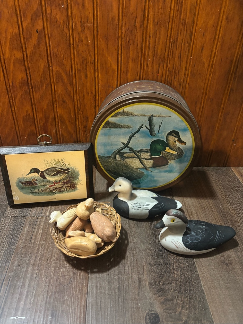 Home Art Duck Themed Wall Plaque and Decorative Decoys - Brown, White, Black